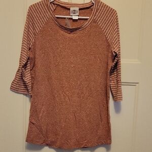 NWT Rod's 3/4 Sleeve Top with Striped Sleeves - Rust